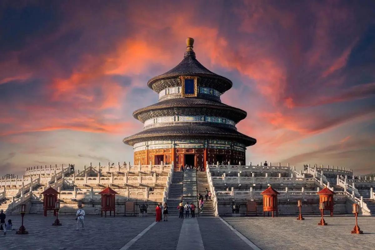 Beijing Tangfu Nanluoguxiang Wang Fu Jing Forbidden City Snack Street Hotel,1 Stop Walking To Airport Express,3 Stop To Tiananmen&Free Laundry Dry Service &Professional Free Tour Ticket Service With English Speaking Staff 外观 照片