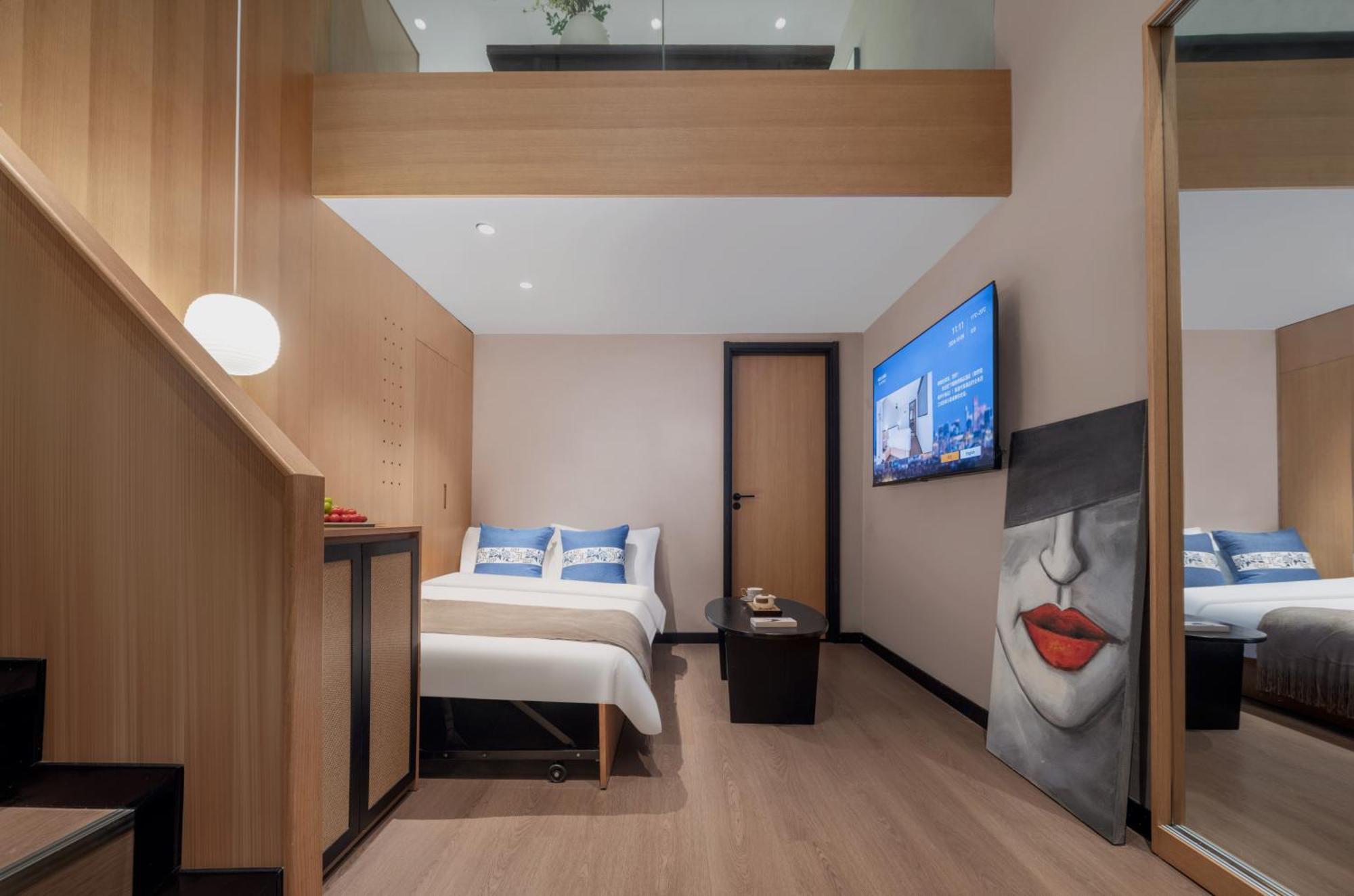 Beijing Tangfu Nanluoguxiang Wang Fu Jing Forbidden City Snack Street Hotel,1 Stop Walking To Airport Express,3 Stop To Tiananmen&Free Laundry Dry Service &Professional Free Tour Ticket Service With English Speaking Staff 外观 照片
