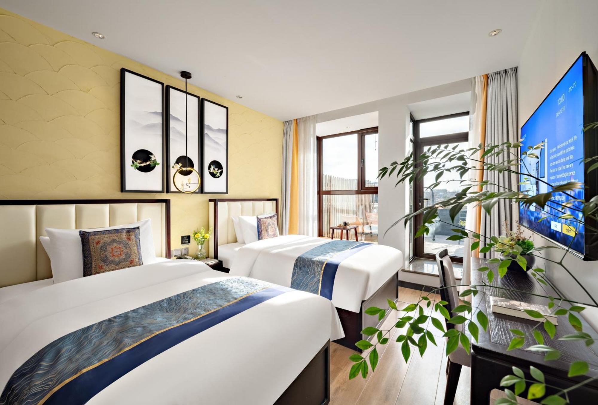 Beijing Tangfu Nanluoguxiang Wang Fu Jing Forbidden City Snack Street Hotel,1 Stop Walking To Airport Express,3 Stop To Tiananmen&Free Laundry Dry Service &Professional Free Tour Ticket Service With English Speaking Staff 外观 照片